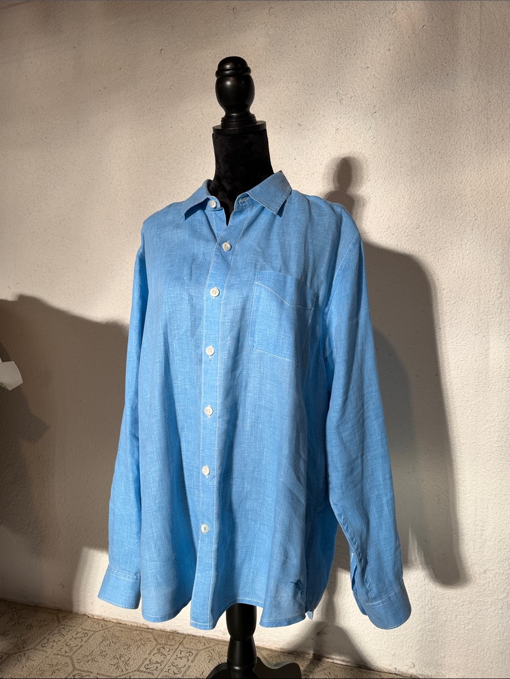 Tommy Bahama Sky Blue Casual Linen Button-Down Shirt
